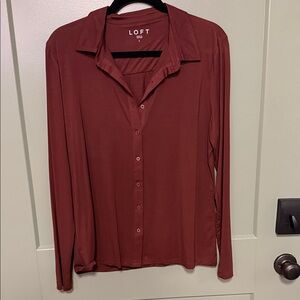 LOFT Women's Long Sleeve Button-Down Shirt in Burnt Rust
